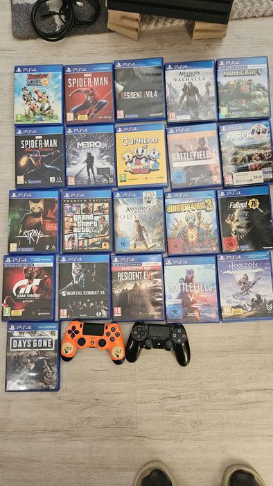 Продавам PlayStation 4 Pro с капацитет от 1 TB. В отлично състояние и