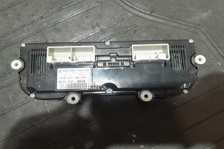Comanda AC 5K0907044GK 5K0907044GK Volkswagen VW Tiguan prima generat