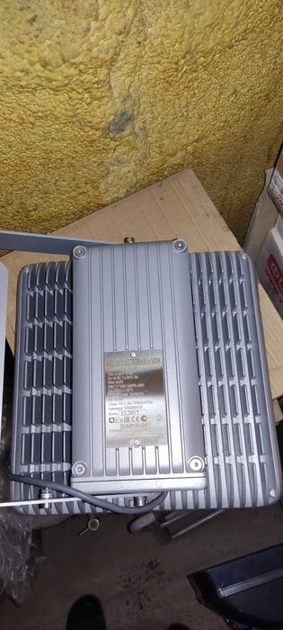 Продам LED прожектор