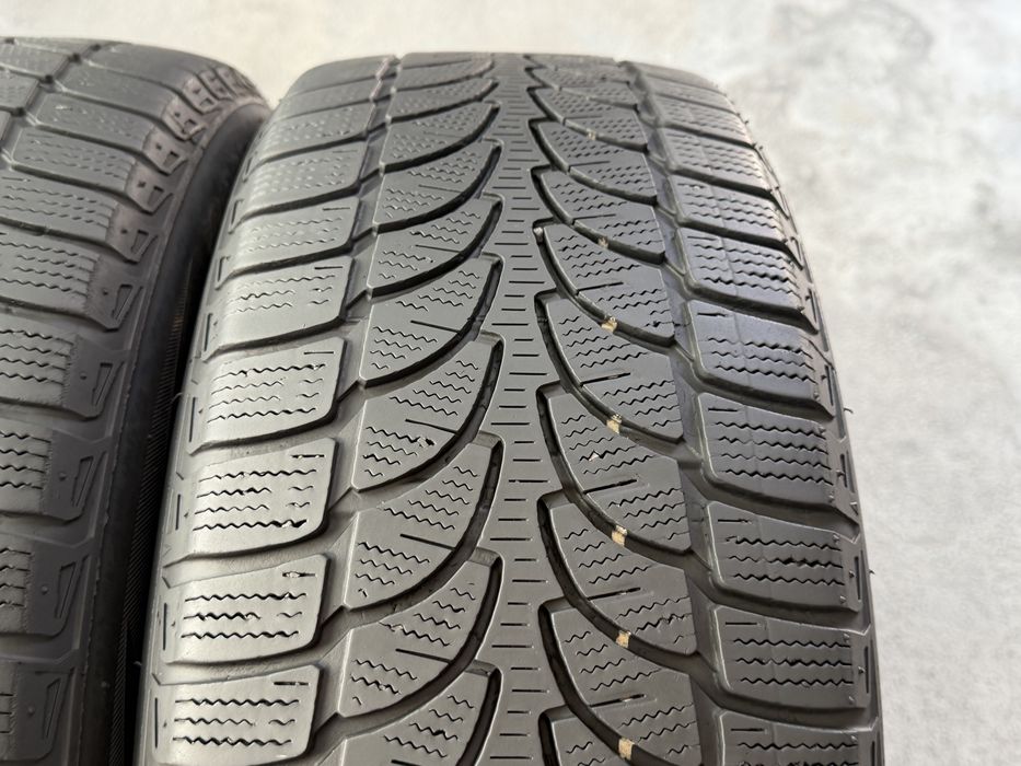 215/60/17 Bridgestone 4Броя: 90€ 5.5мм