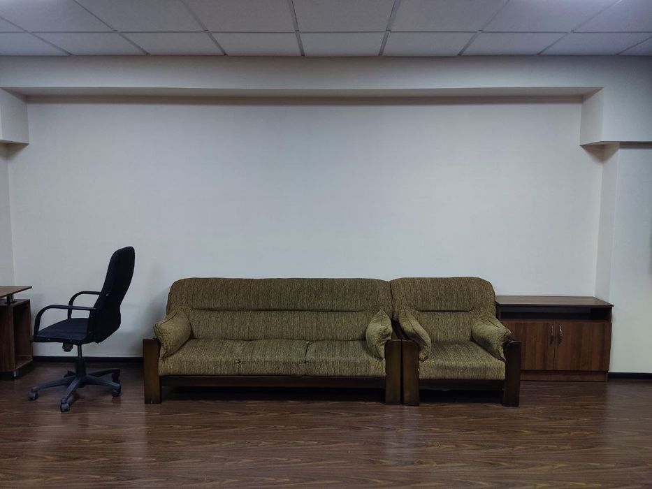 Офис под Адвакатуру, Консалтинг и др