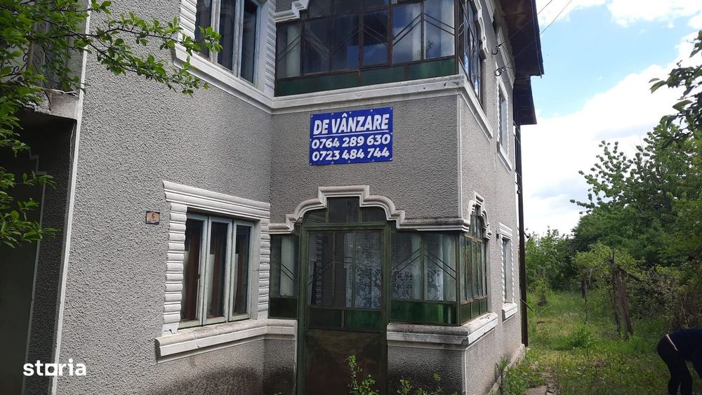 Casă cărămidă, P+E, 460 mp, comuna Iancu Jianu-Olt