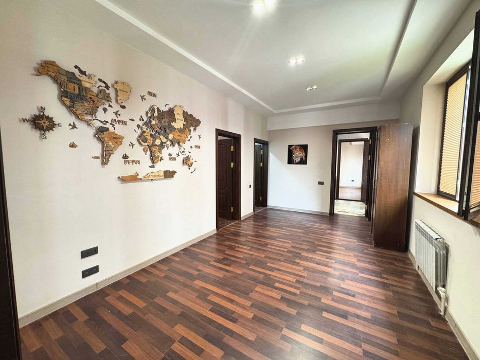 Сдается/ площадь 205 м2/ 5 комнат/ учебный /Стоматология/ Офис/ 12 у.е