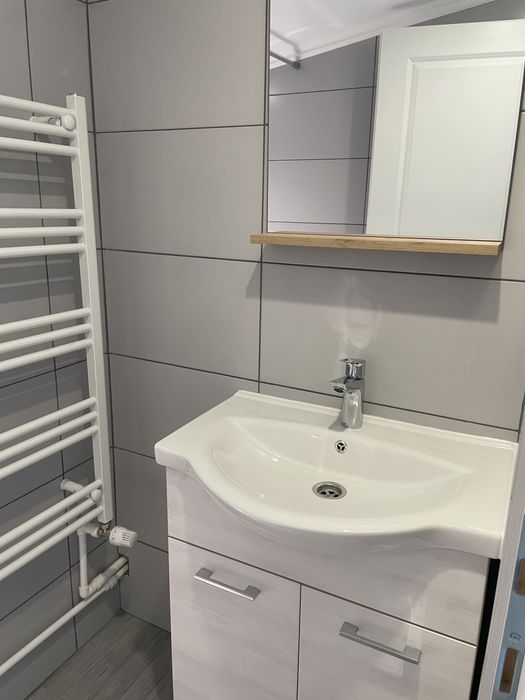 Inchiriez in regim hotelier !