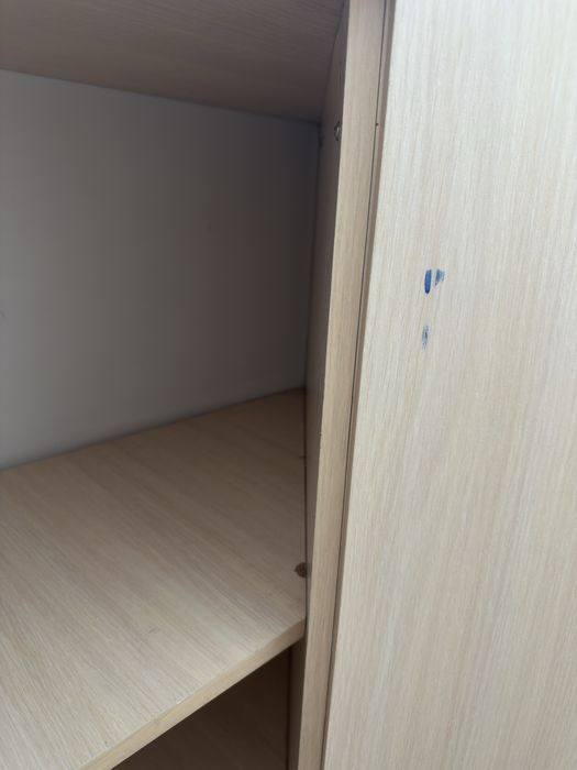 Угловая тумба с полками