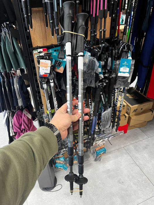 Палки треккинговые  Leki Voyager