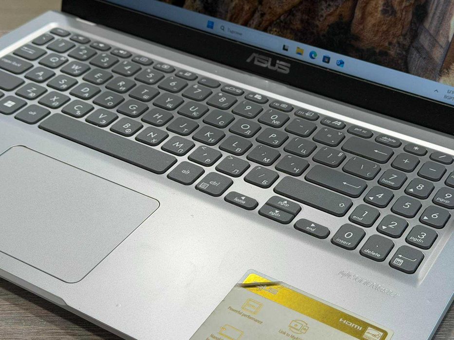 ASUS VivoBook 15 X515EA