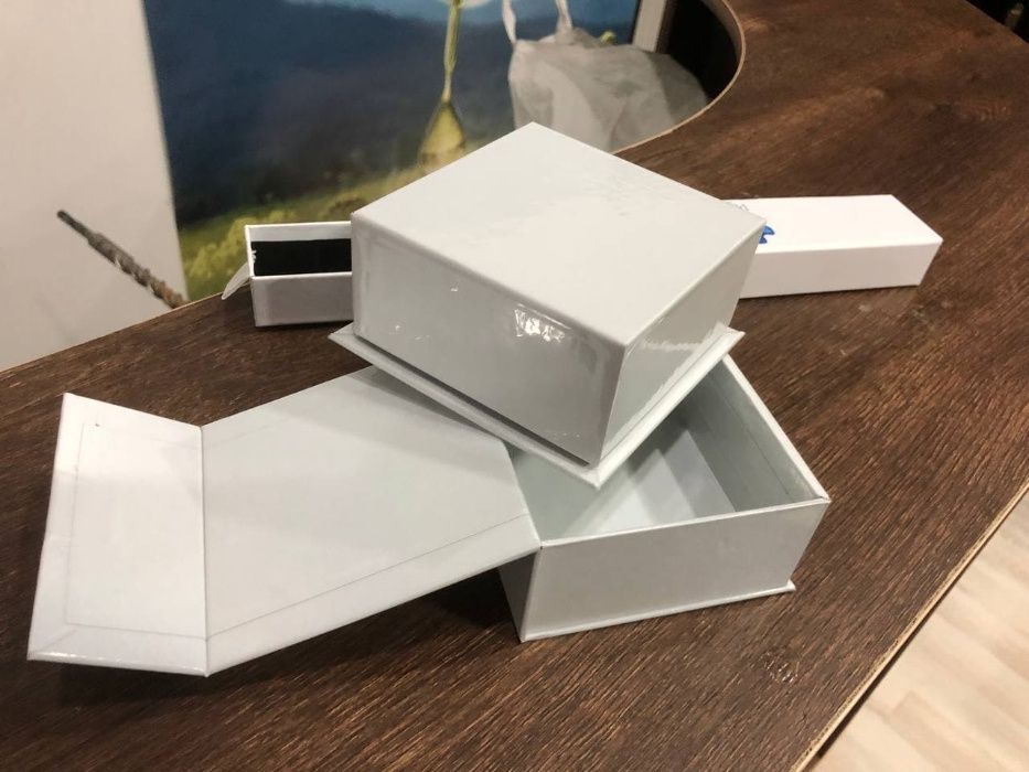 Подарочные наборы. Коробки .Открытки. Ручки. Флешки. Повербанк