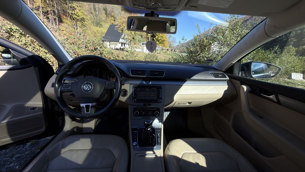 VOLKSWAGEN Passat 2012 — imagine 3