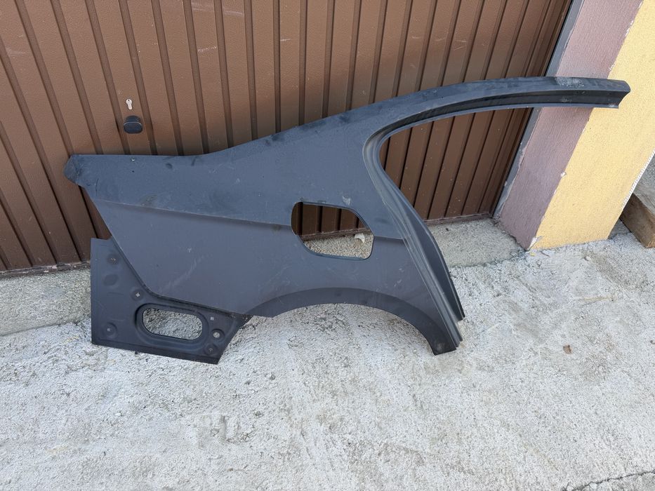 Aripa dreapta spate vw passat b8