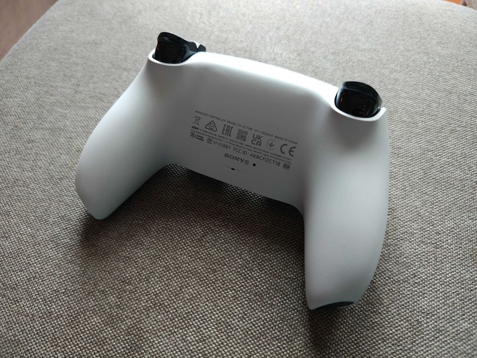 Controller Playstation 5 PS5 Dualsense Garanție Decembrie 2027