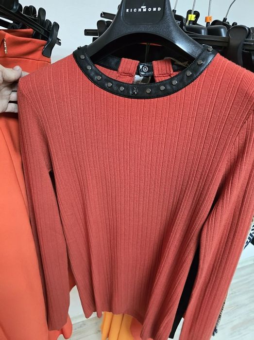 Блуза Patrizia Pepe,размер 3,нова!НАМАЛЕНА