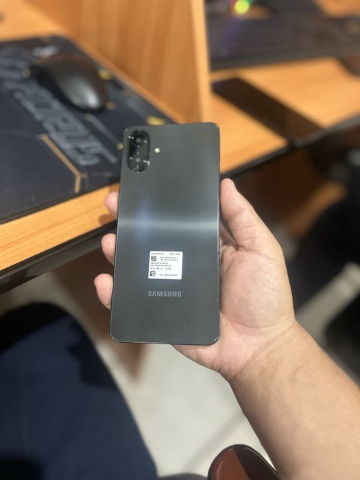 Samsung A 07 ideal 128 gb srochna sotiladi