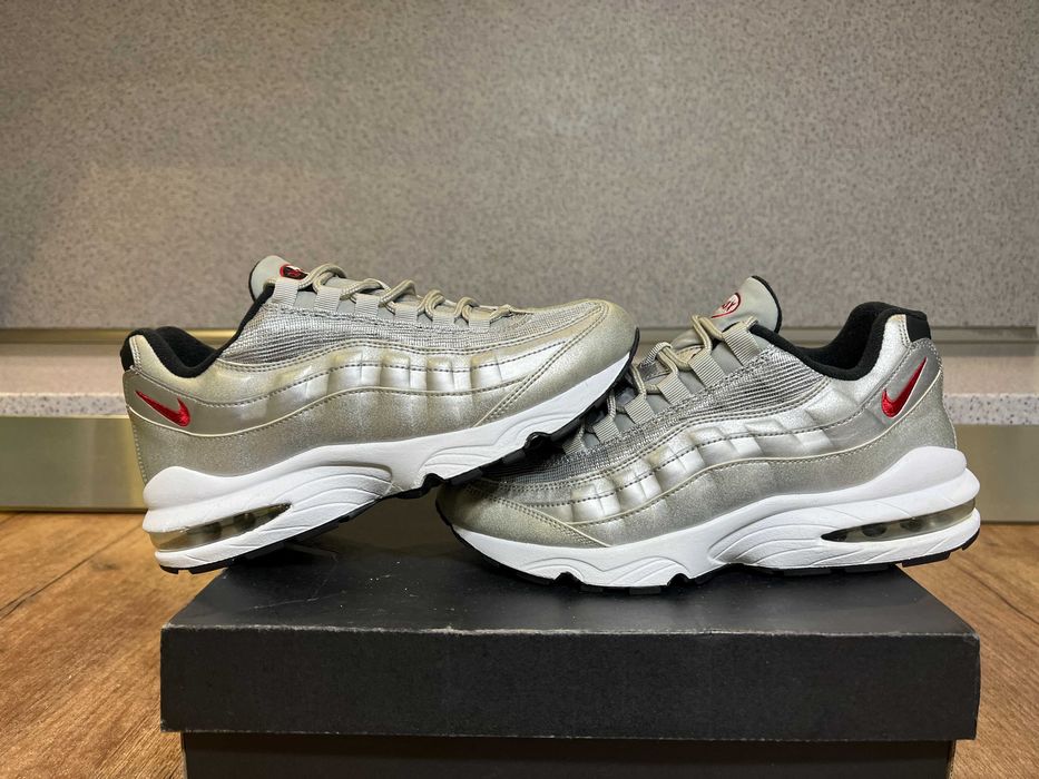 ОРИГИНАЛНИ *** Nike Air Max 95 QS GS / 'Silver Bullet' metallic silver