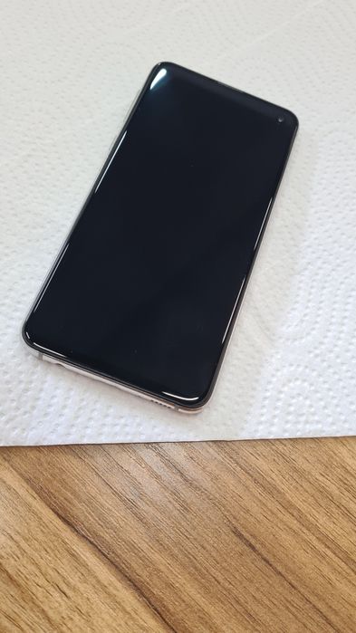 Samsung S10 e 8/128gb