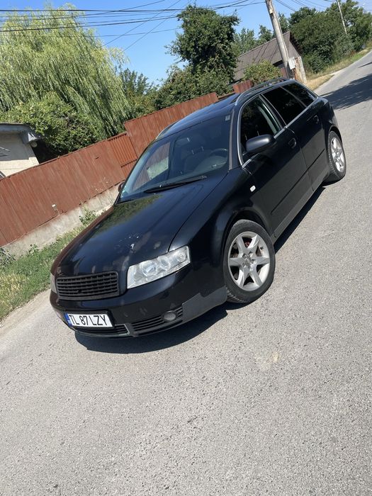 AUDI A4 2004