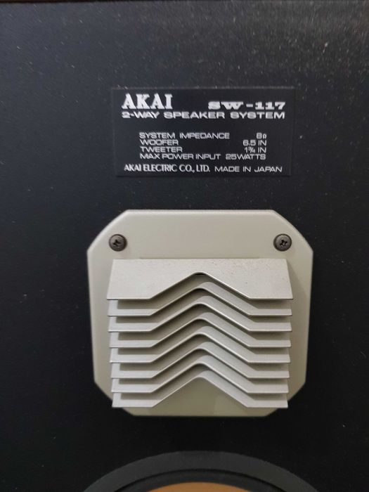 Boxe AKAI SW-117 2-Way Speaker System 8 Ohm 25 Watts Vintage Japan