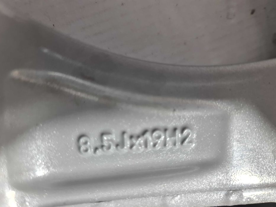 Jante 19 VW Touareg T5 T6 Caravelle Multivan Amarok 5x120 65.1 8.5j