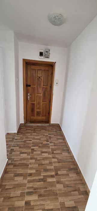 Vanzare apartament 2 camere