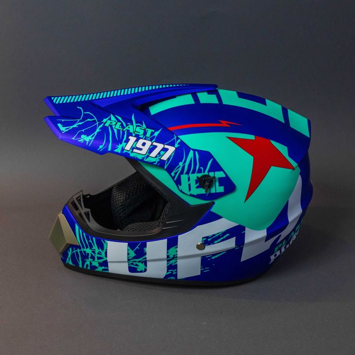 Каска с очила за ел. тротинетка , велосипед , мотокрос