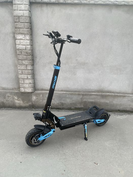 Trotineta IENYRID ES1