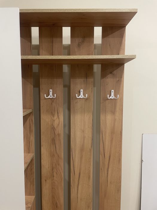 Прихожая, почти за даром