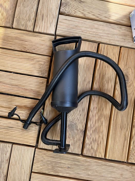 Intex надуваеми барбарони и помпа