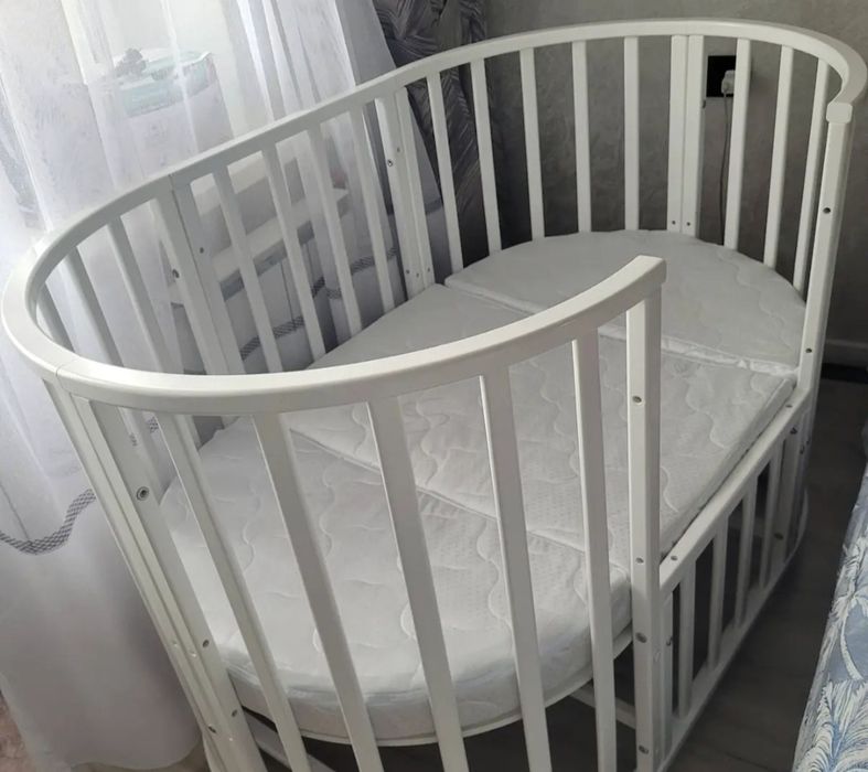 Продам детскую кроватку