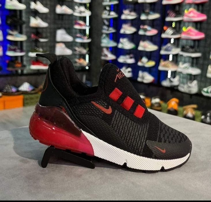 Adidași pentru băieți