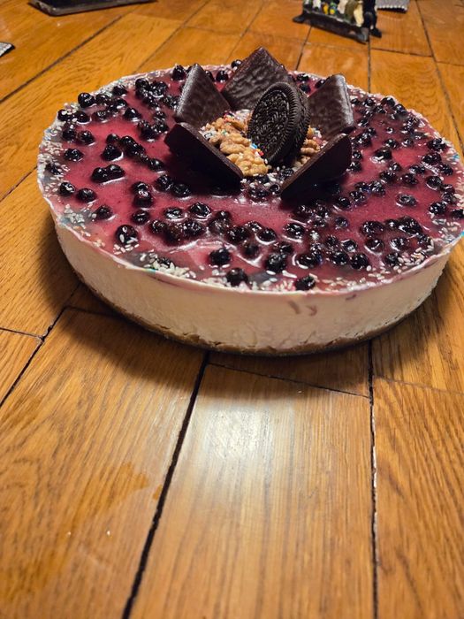 Tort Cheesecake cu fructe