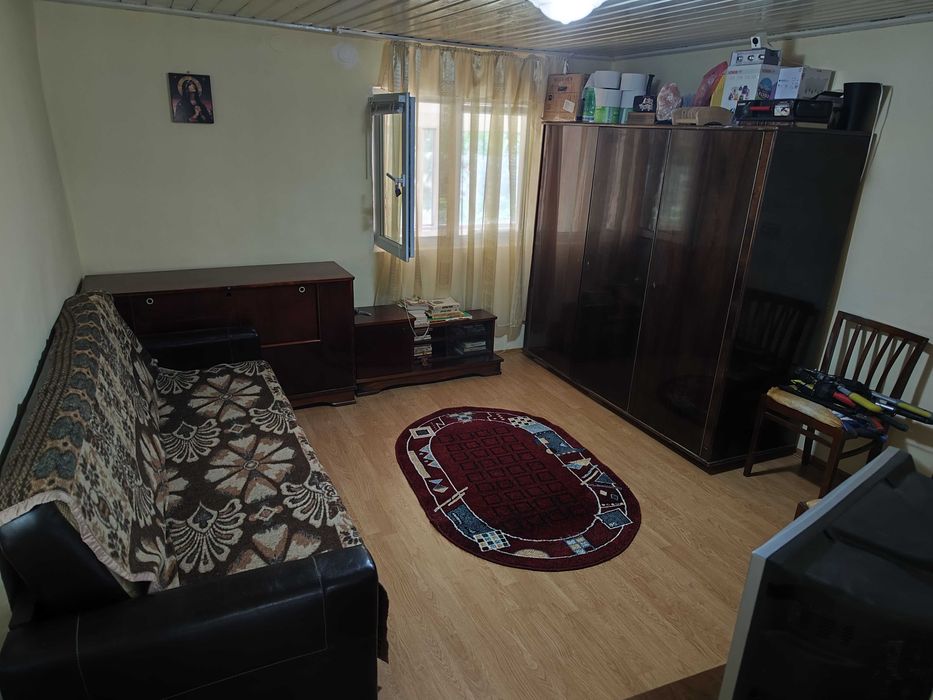 De vânzare – Casă în Satul Persunari, Comuna Gura Vadului, Județul Prahova - 52.800 € - Negociabil