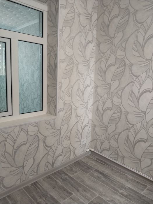 Ул.Беруни г.Янгиюль ПРОДАЮ 2-х ком.  ЕВРОРЕМОНТпервый этаж 2/1/2 СВОЯ