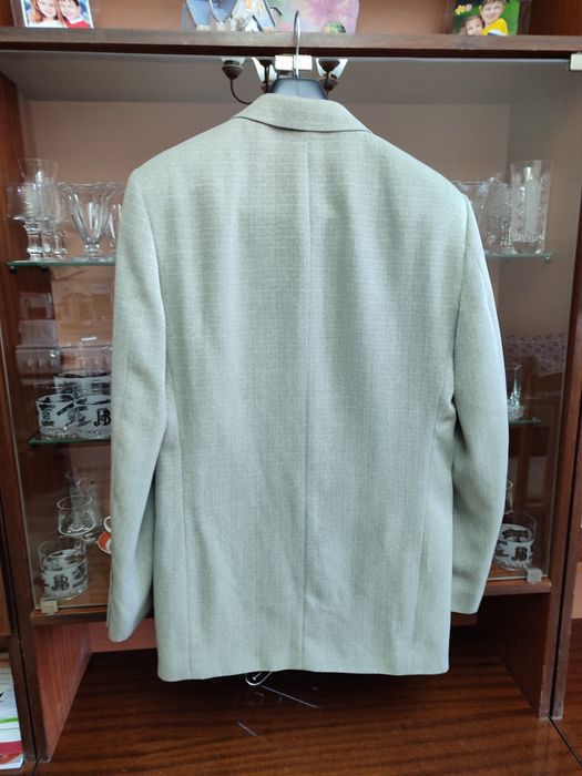 Мъжки костюми  два броя