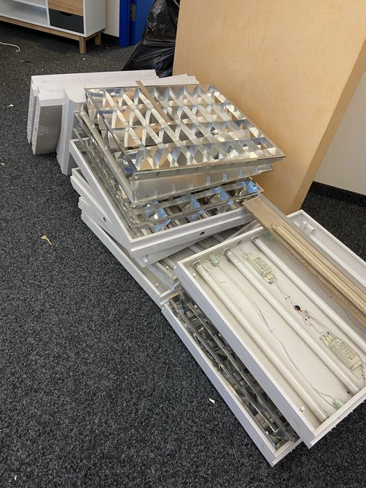 Офис осветление Лампи 10 броя