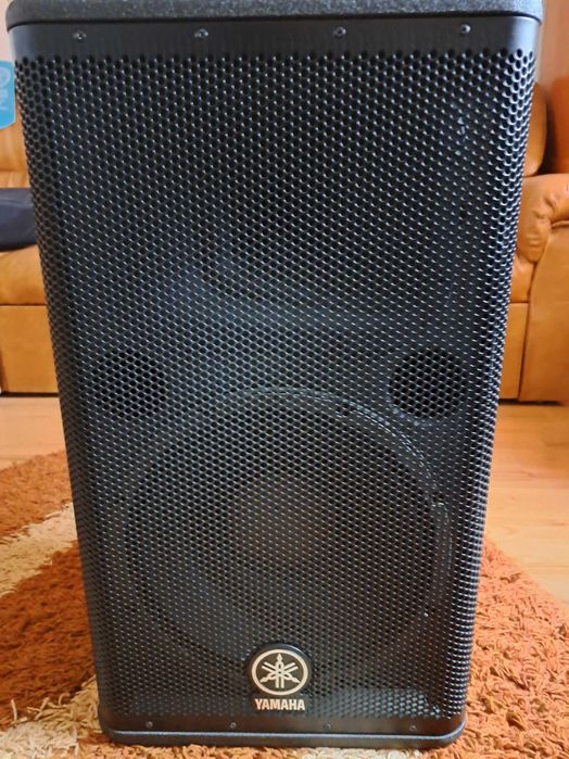 Vand Boxe Yamaha DSR 112