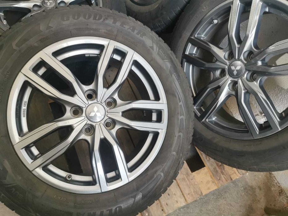 Jante Originale Mitsubishi ASX/Eclipse Cross R 17 cu anvelope de iarna