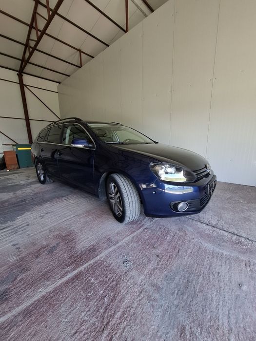 Volkswagen Golf 6 1.6 TDI • 2010 • Climatronic • Scaune Încălzite • Pilot Automat
