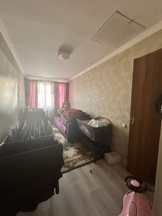 Дом  с большим двором