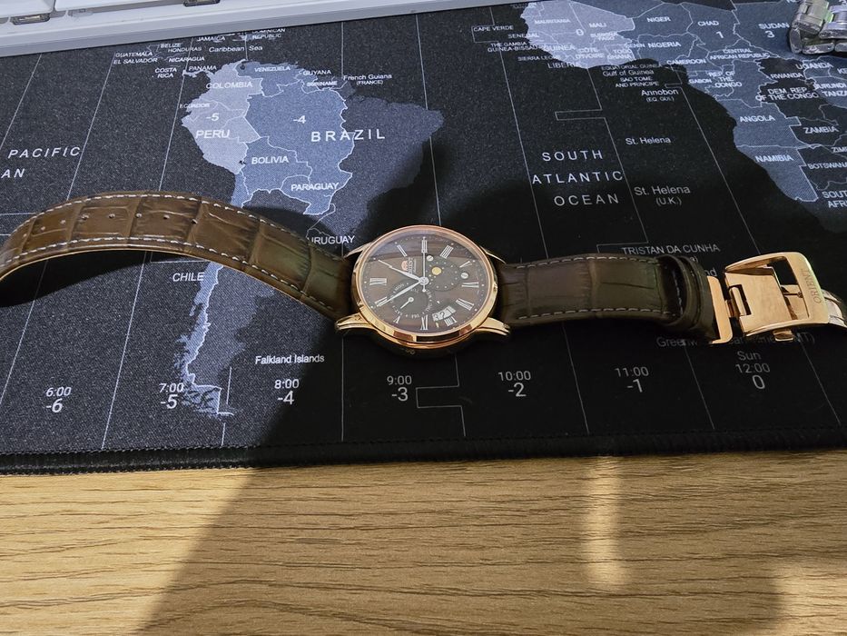 Часовник Orient RA-AK0009T