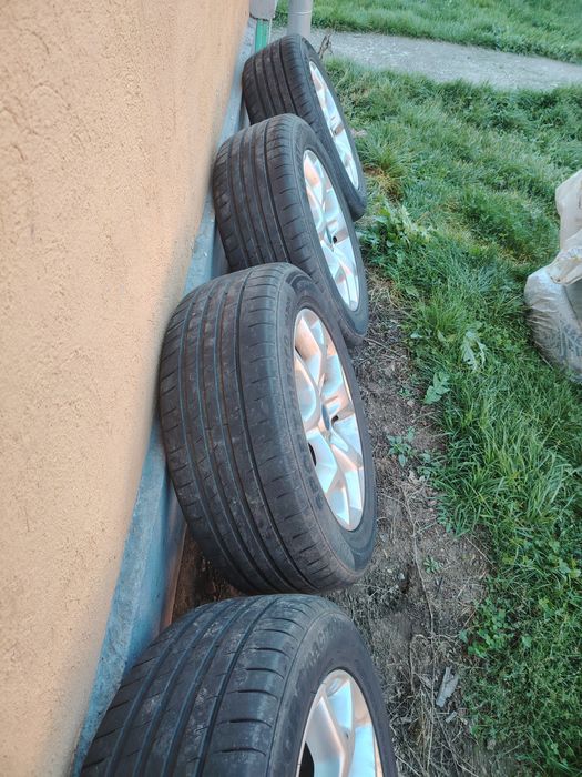 Jante R 17 Ford / anvelope vara dot 2024 235/ 55 R 17