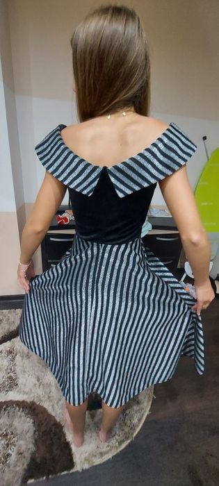 Rochie midi marimea 36