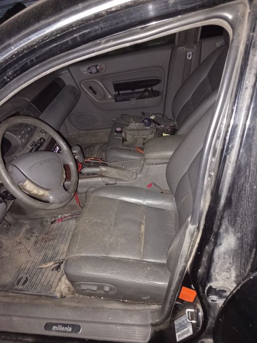 Мазда Миления V6 2,5