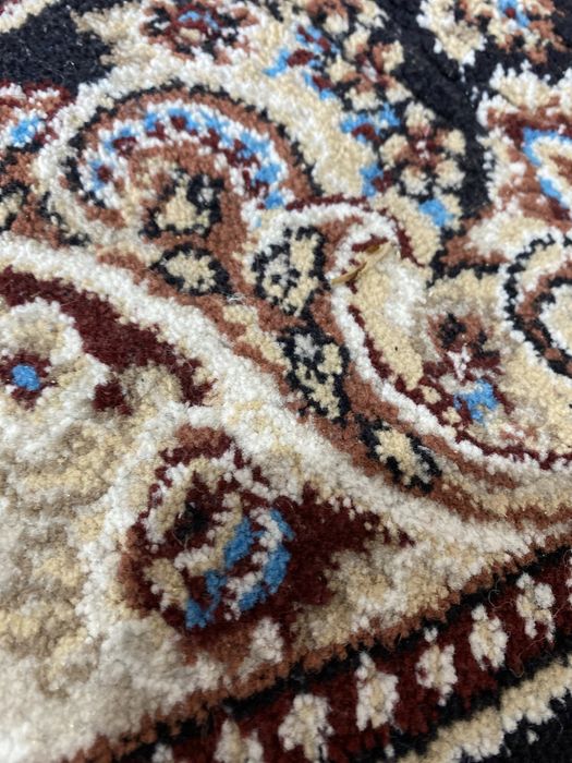 Продам ковер 240*150см полушерсть после стирки