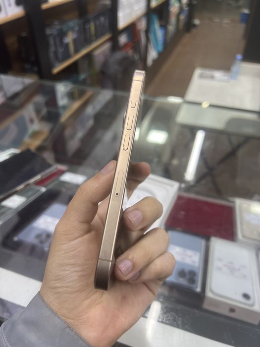 Iphone 16 pro 128 gb 95%