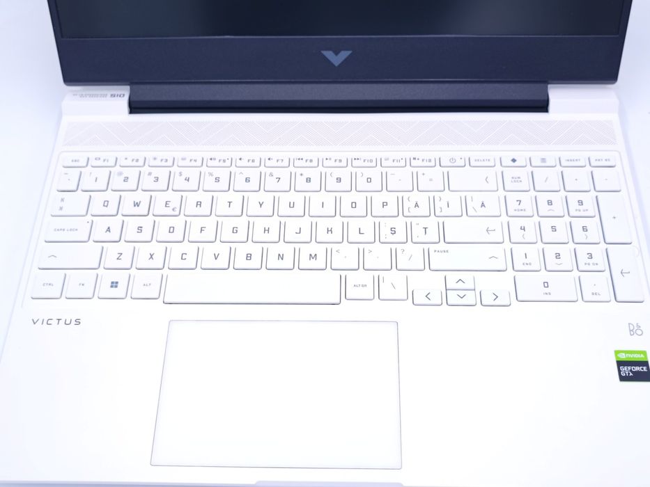 HP Victus 15 FA0026NQ i7-13620H 2.4 RTX 5060 8GB SSD500/16GB | #D97237