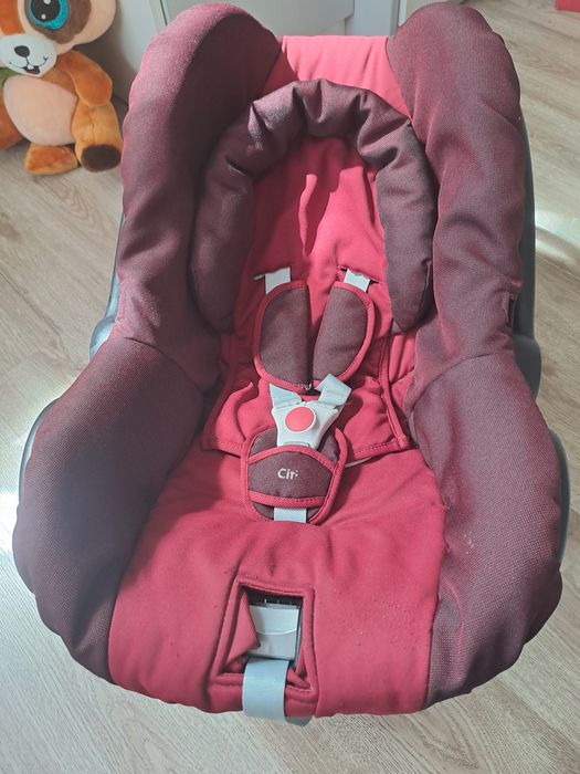 Бебешко кошче mutsy