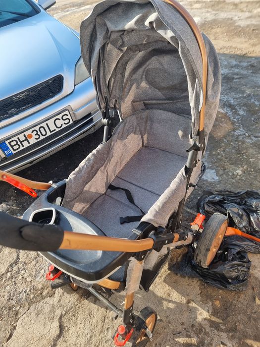 Vând carucior Baby Care 0-36