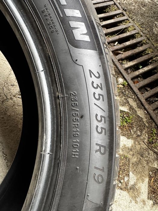 Гуми 235/55/R19 MICHELIN  DOT3923