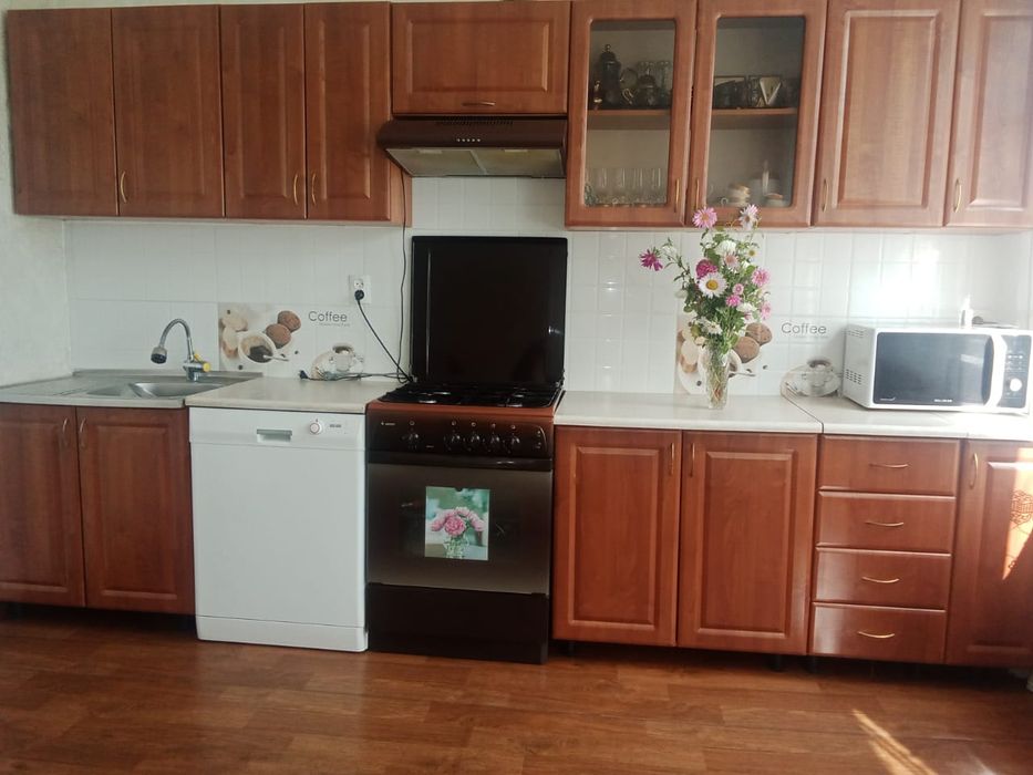 Срочно продам кухонный гарнитур