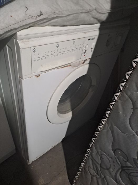 3 стиральние машинки